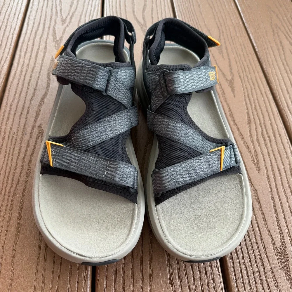 Teva Aventrail R2T Black/Sunflower Trail Running Sandal Mens US Size 11 New